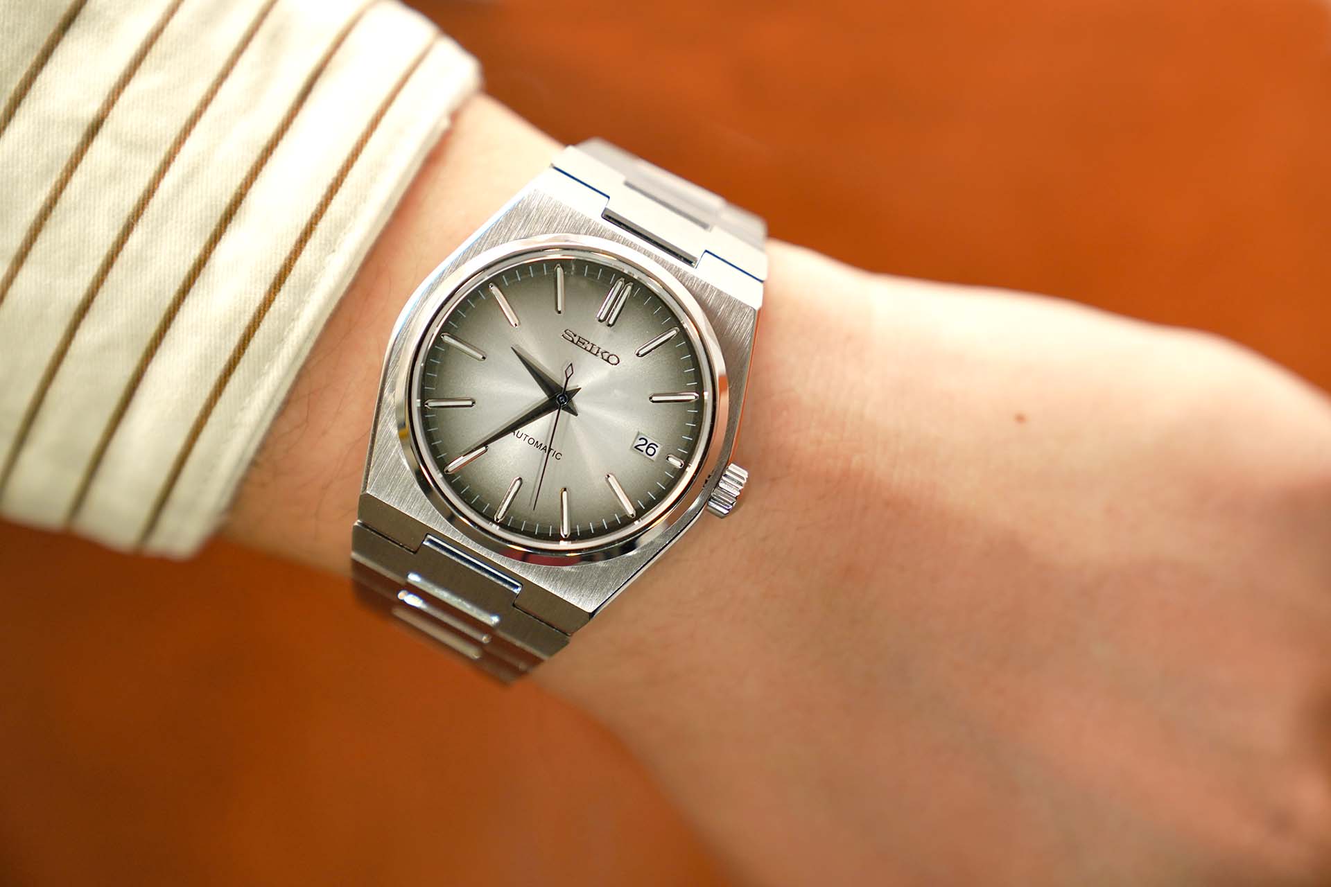 Load video: Seiko Mod Custom Watch Australia