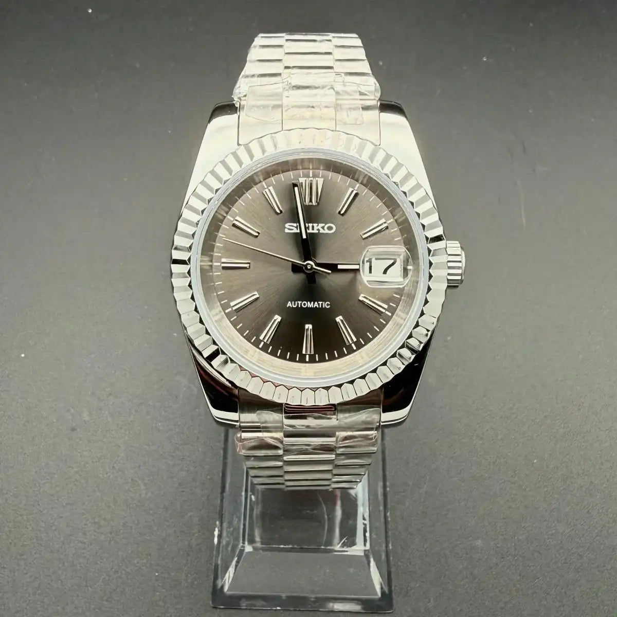 JUSTMOD | Slate Sunburst NH35 Seiko Mod - WATCHBRICK