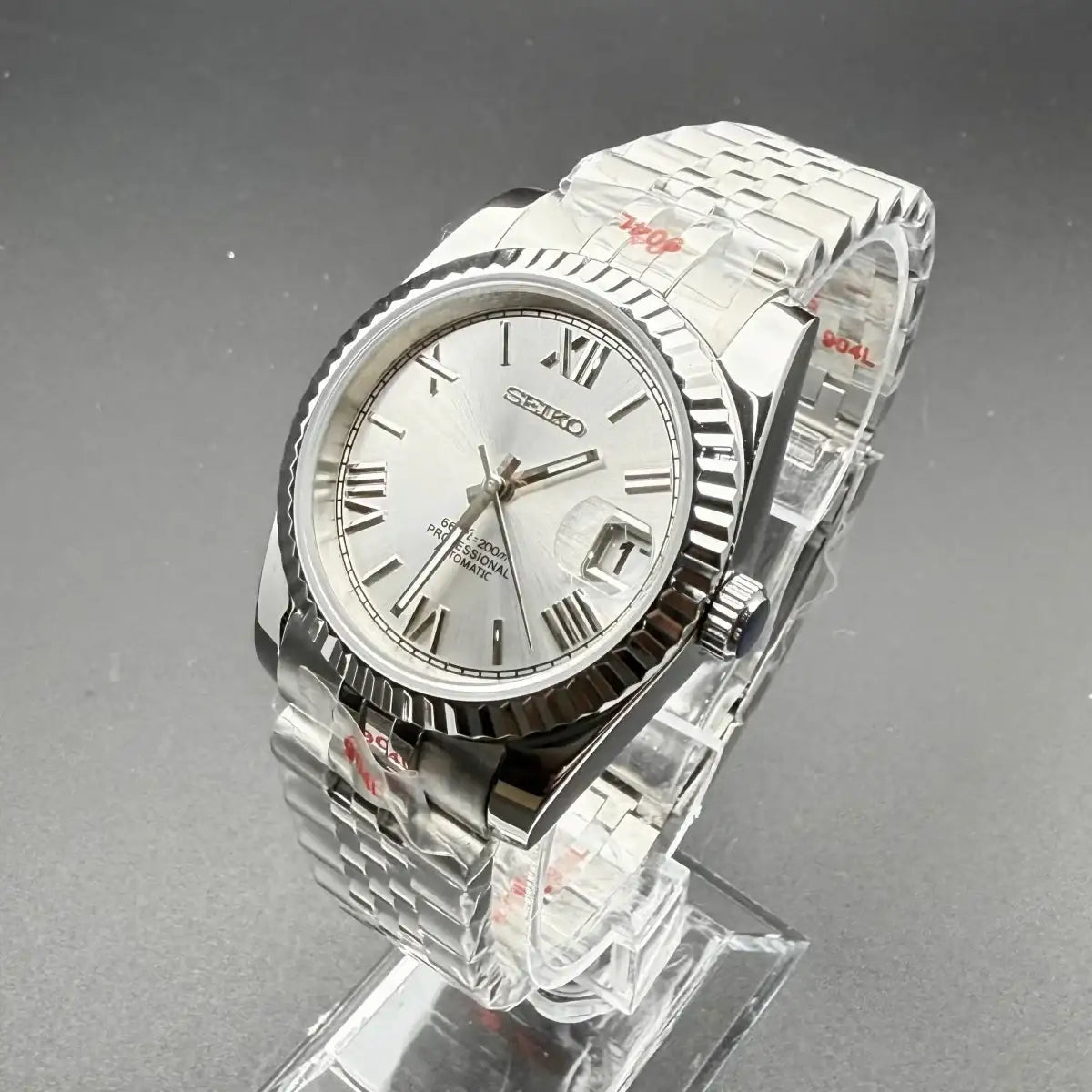 JUSTMOD | White Roman NH35 Seiko Mod - WATCHBRICK