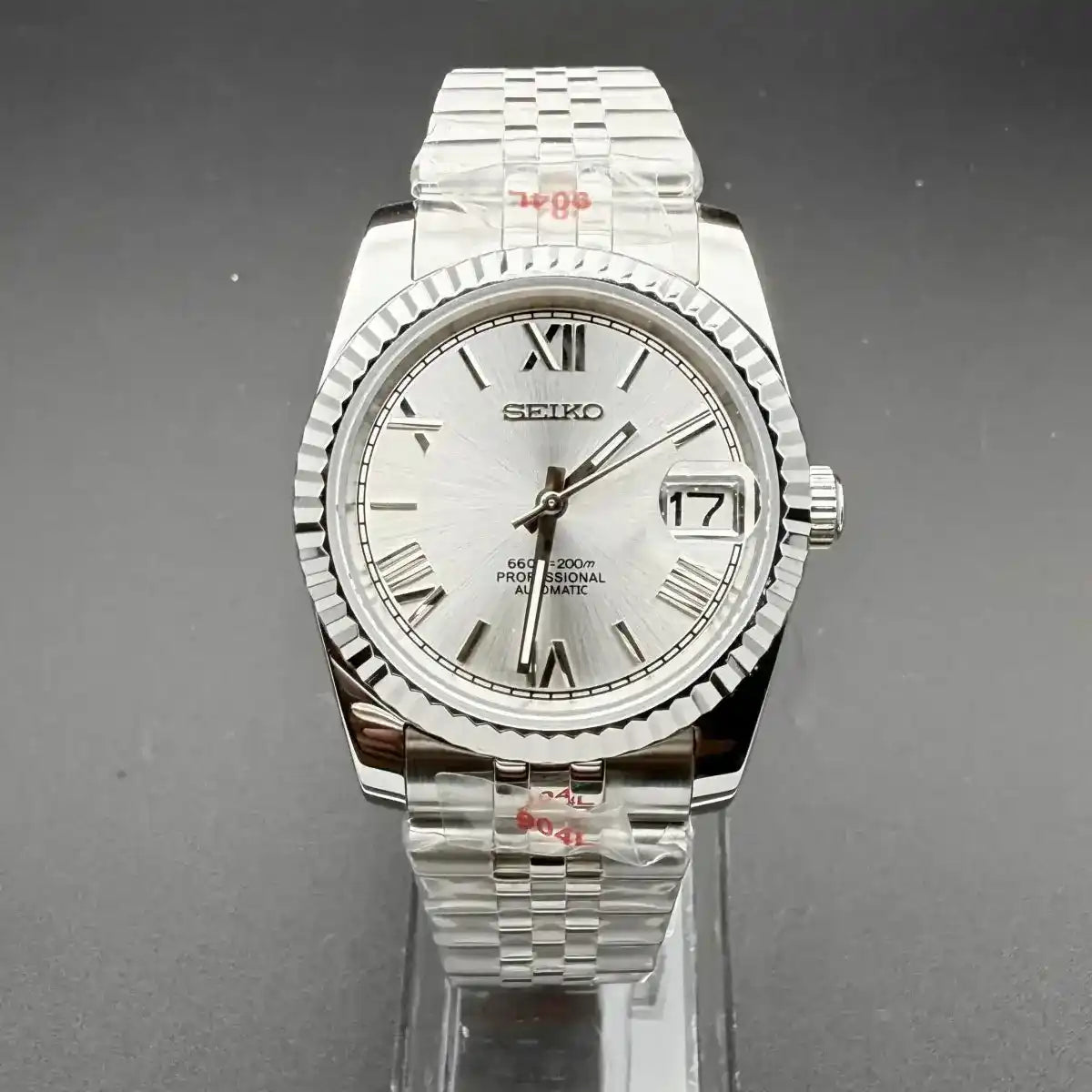 JUSTMOD | White Roman NH35 Seiko Mod - WATCHBRICK