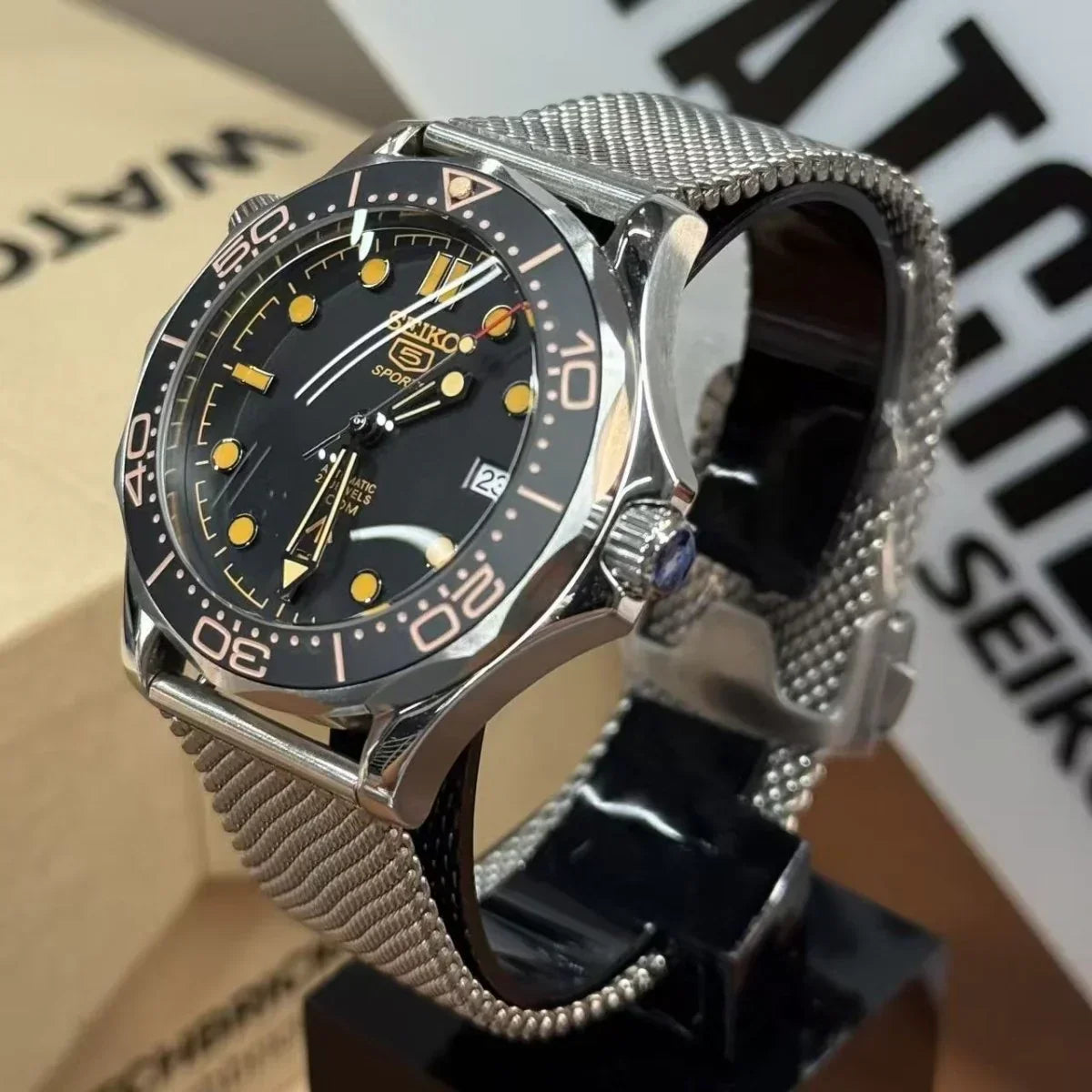 MASTERMOD | 007 Bond Matte Black NH35 - 428.00 WATCHBRICK
