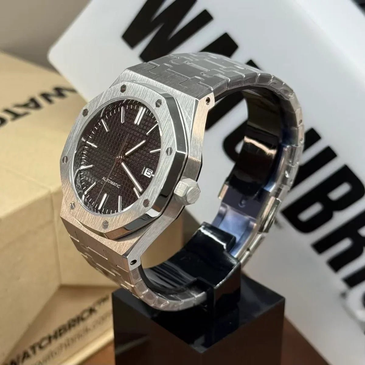 OAKMOD | Monochrome NH35 - WATCHBRICK