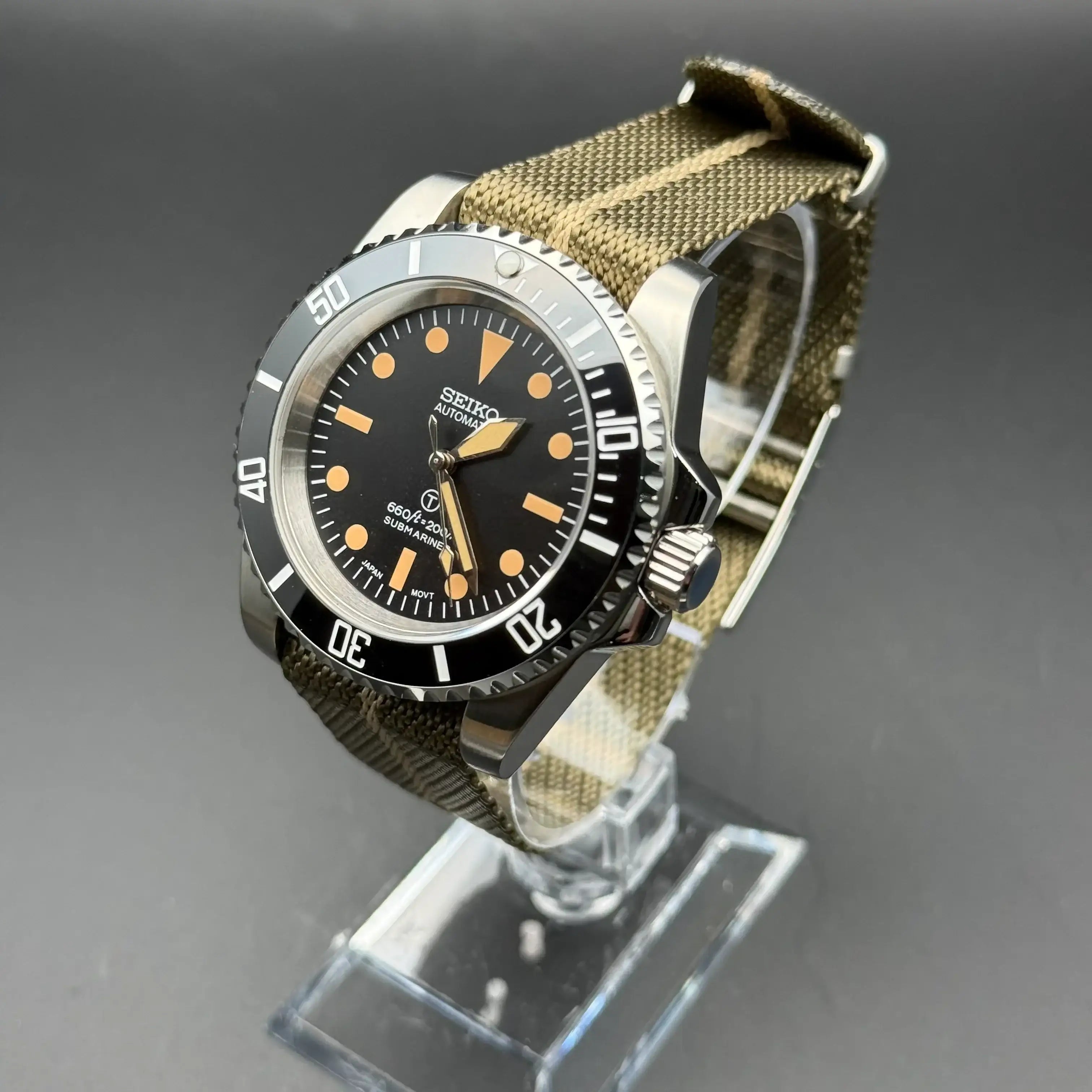 SUBMOD | Vintage NATO Strap NH35 Seiko Mod