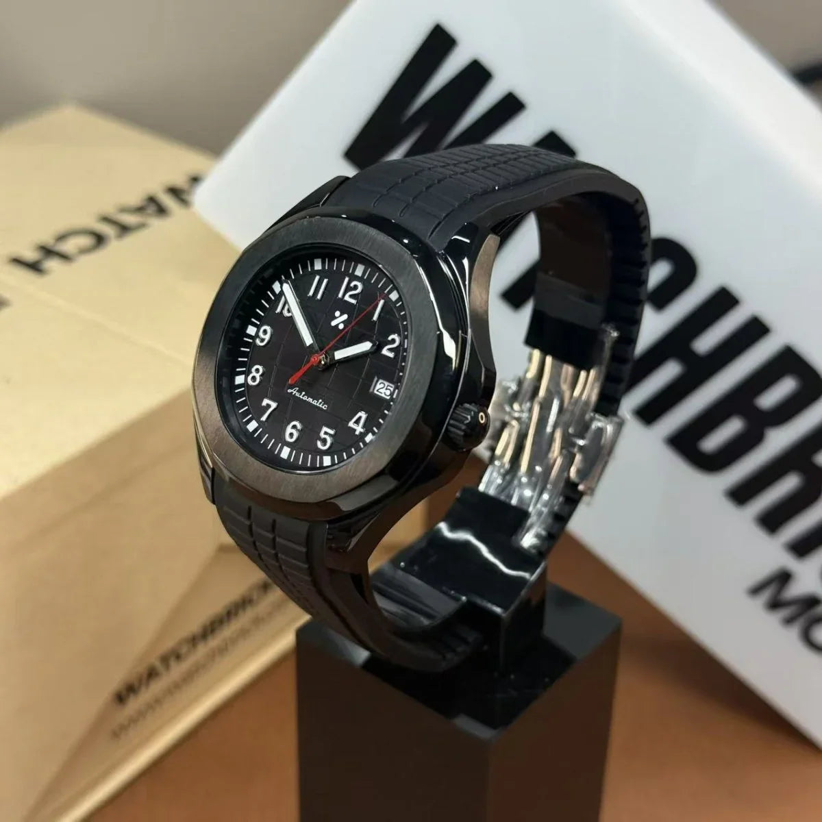 AQUAMOD | Black Aqua NH35 Rubber - WATCHBRICK