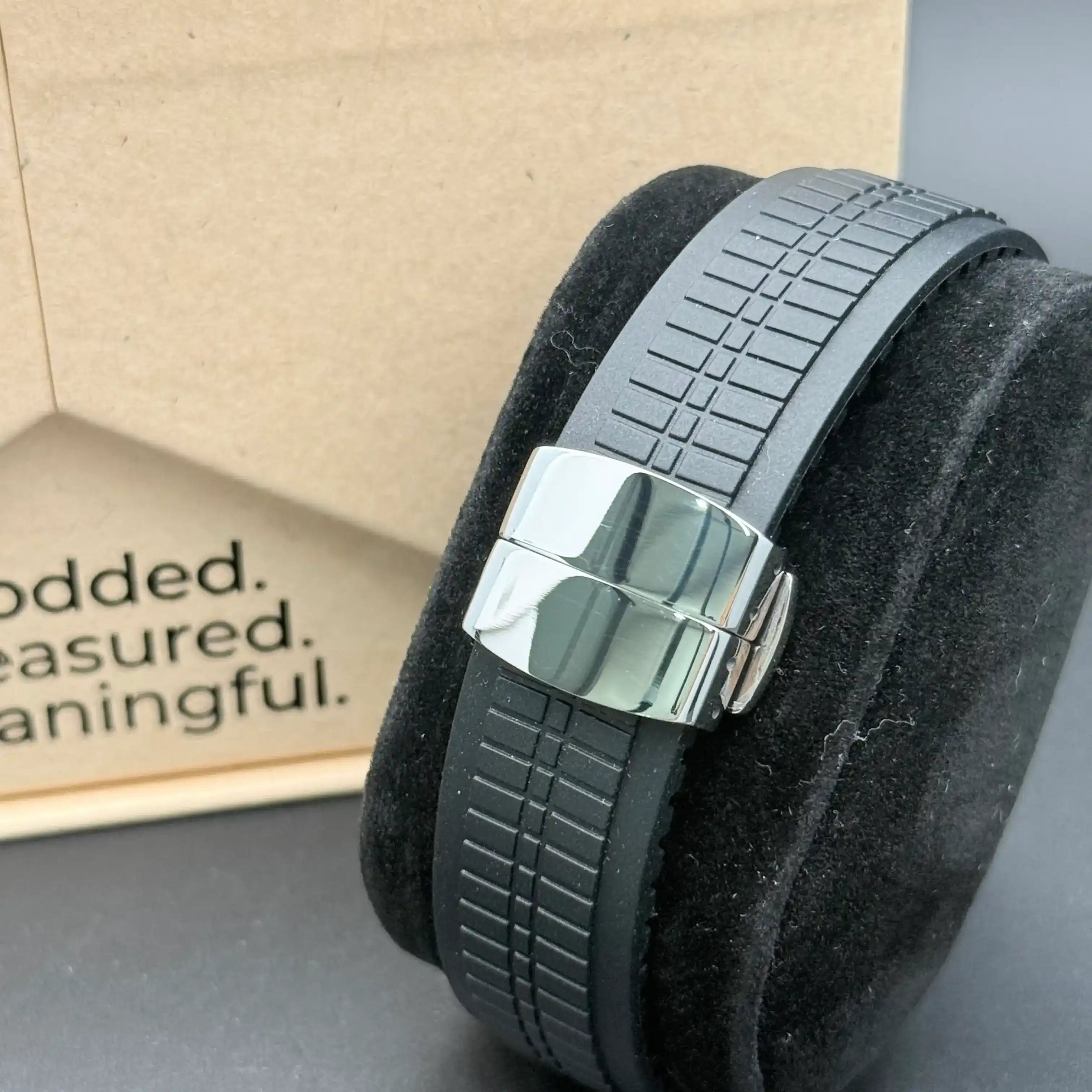 AQUAMOD | Black Aqua NH35 Custom Watch - 418.00 WATCHBRICK