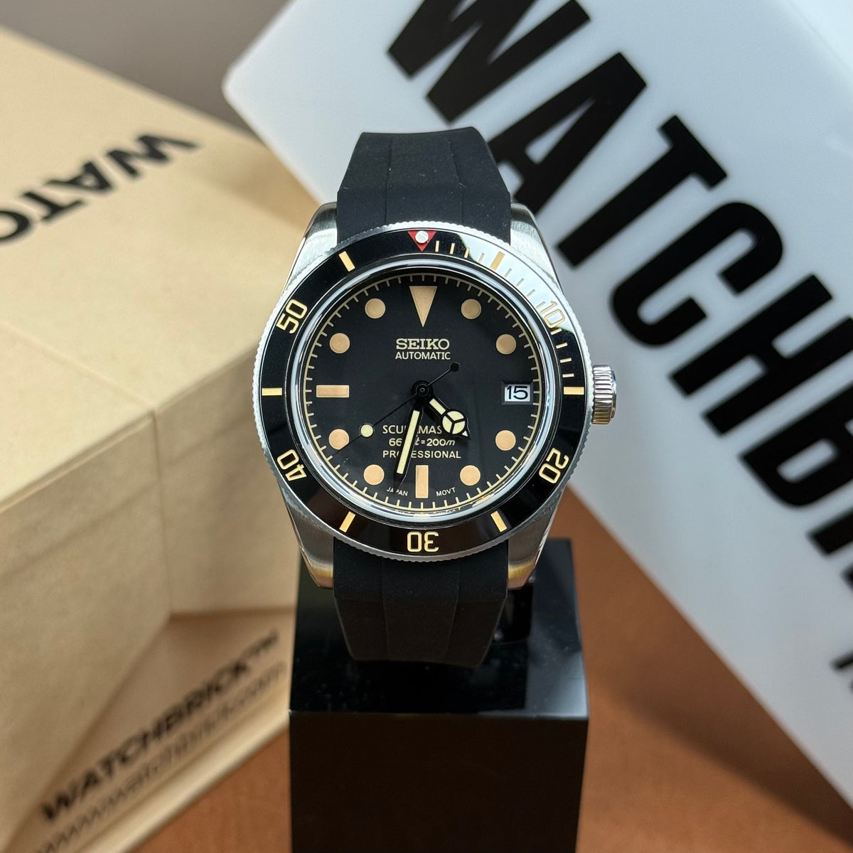 SUBMOD | Vintage Scubamaster NH35 Seiko Mod